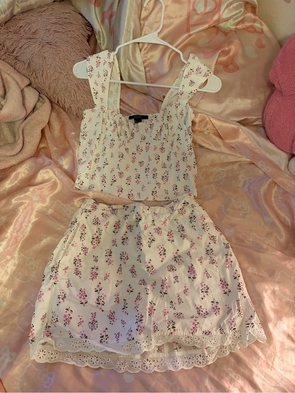 Women’s White Floral Two-Piece Dress Set